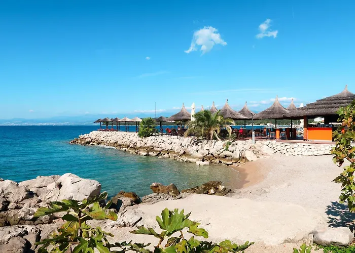 Isabella By Interhome Njivice